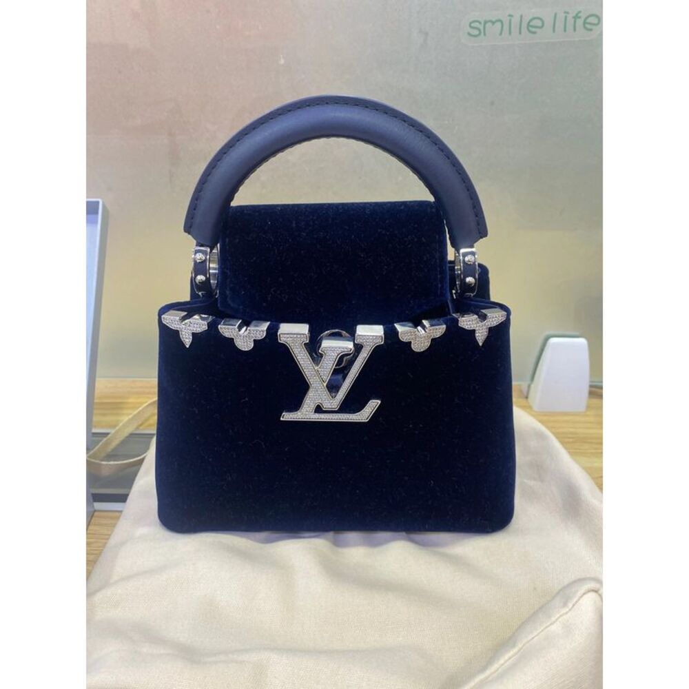 Louis Vuitton Women Pre-Loved Bag Very Good Condition